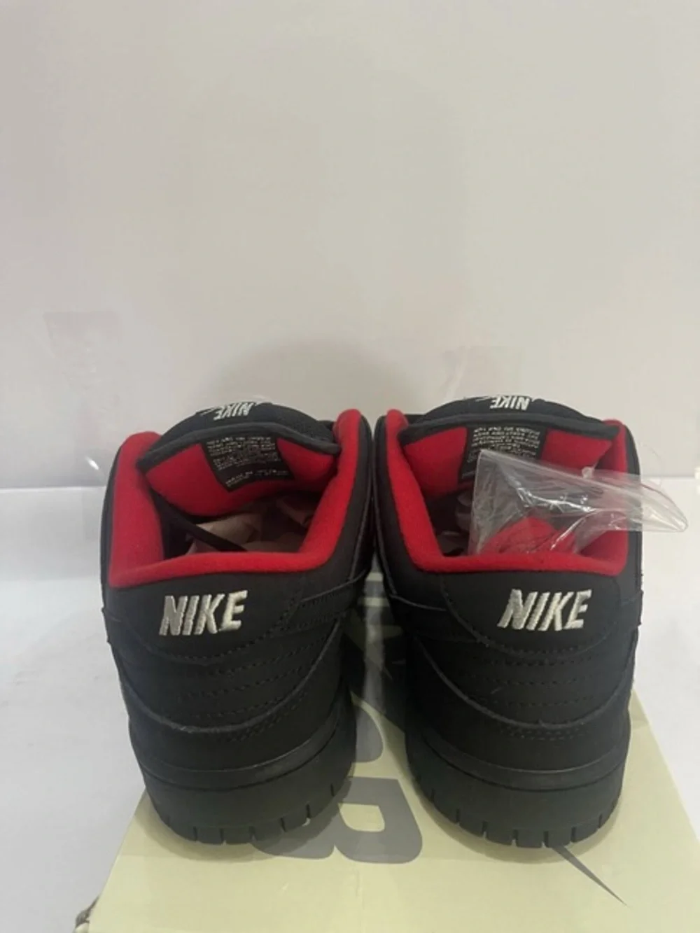 Nike low top